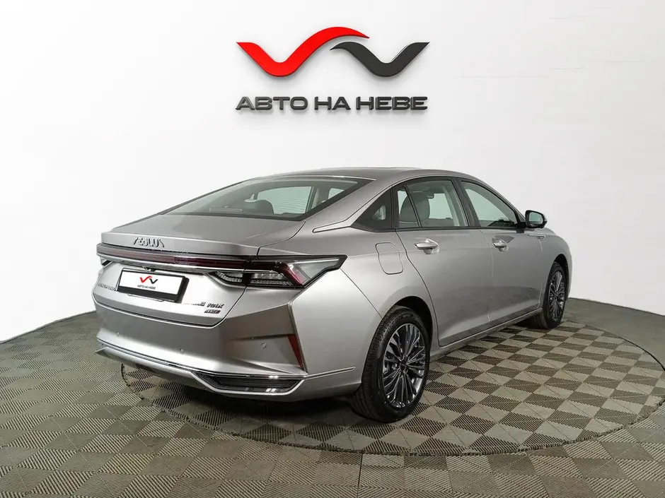 «Авто на Неве»