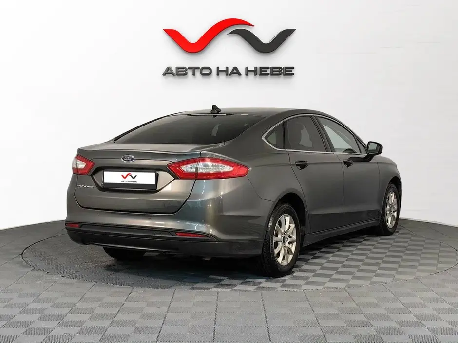 «Авто на Неве»