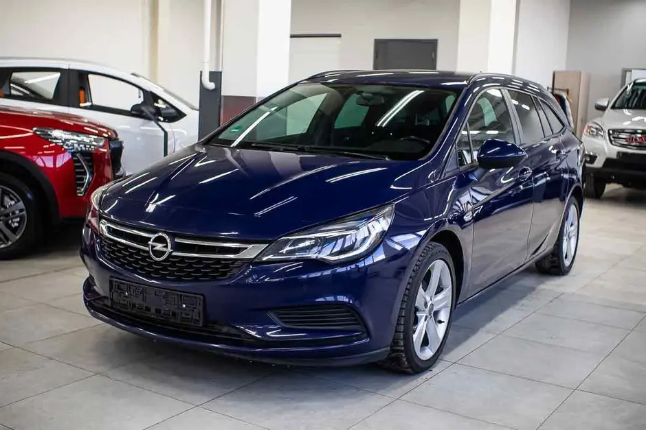 Opel Astra, 2018 г.