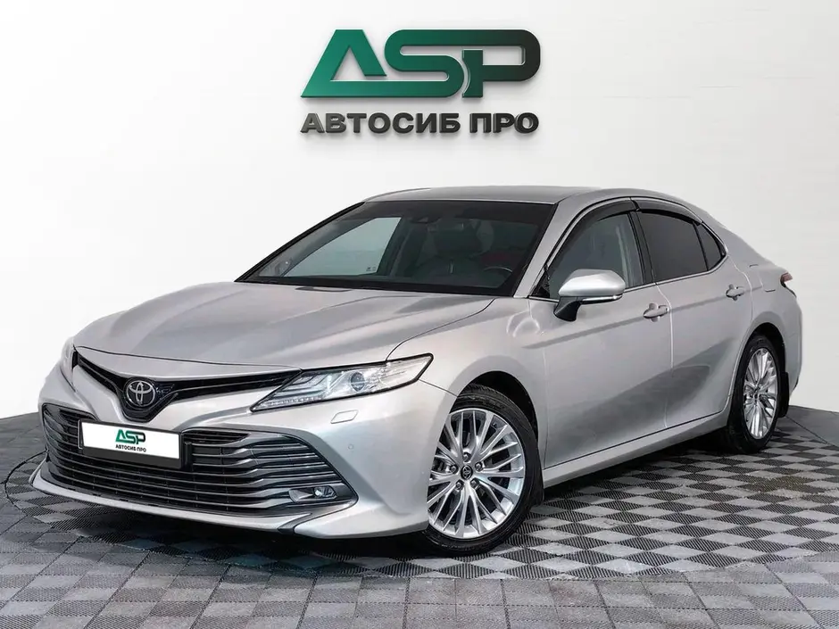 Toyota Camry, 2019 г.
