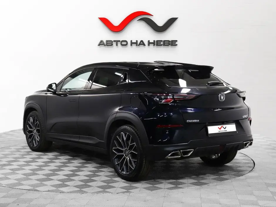 «Авто на Неве»