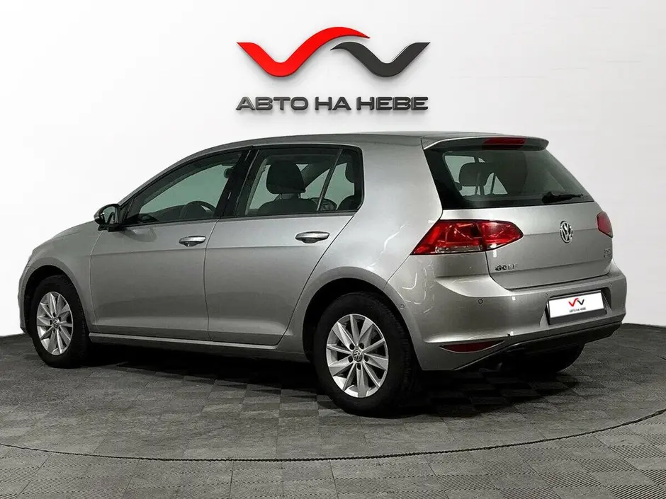 «Авто на Неве»