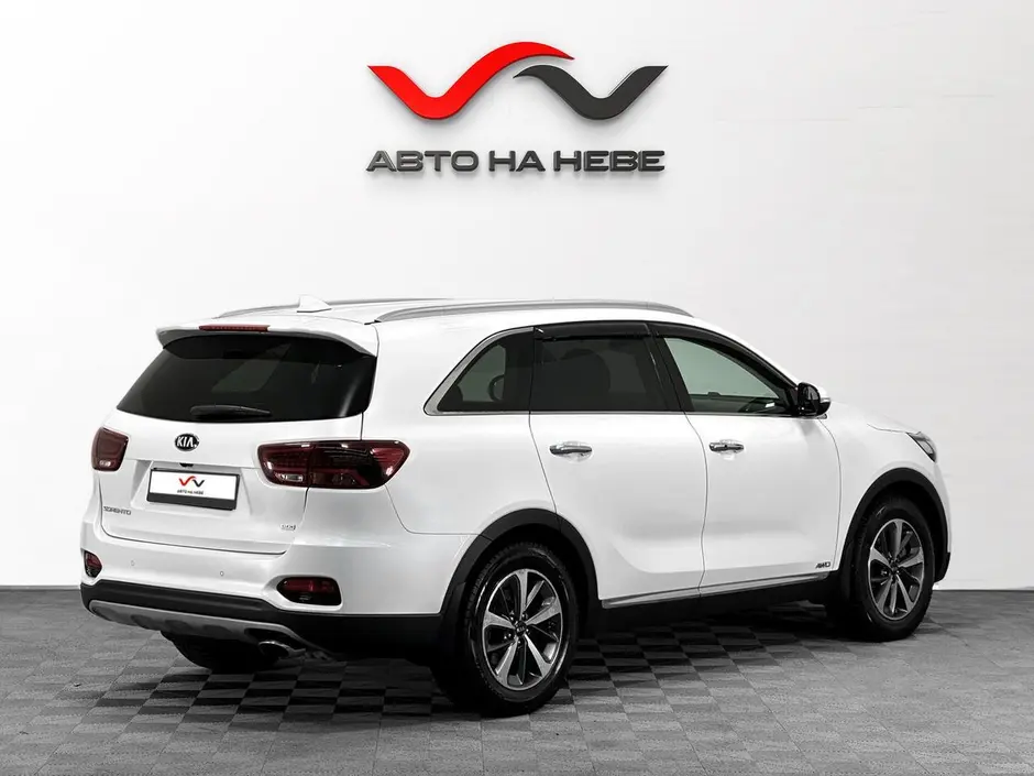 «Авто на Неве»