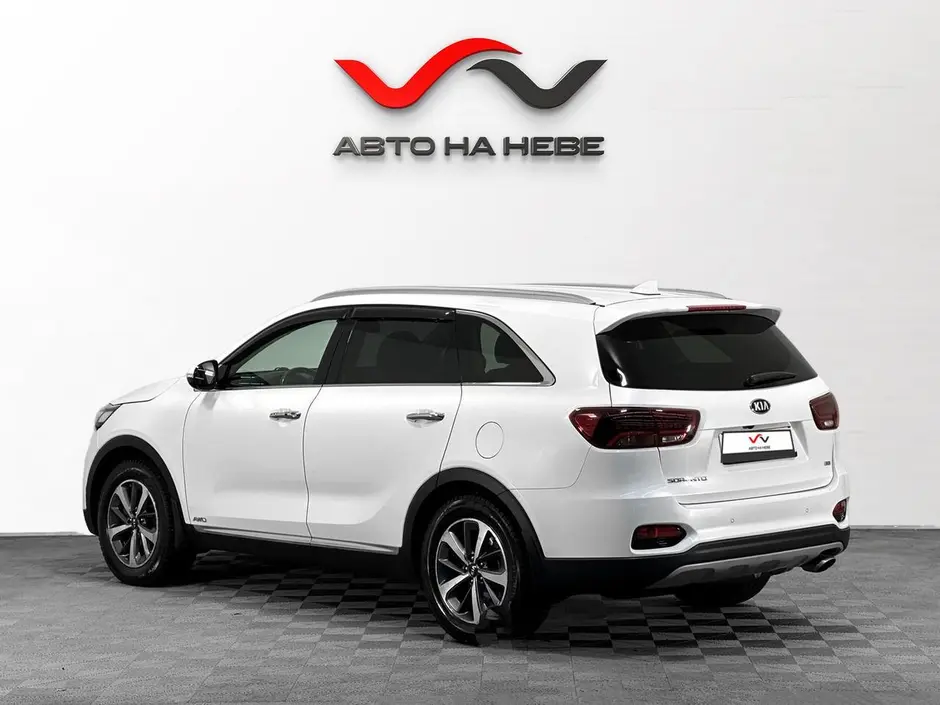 «Авто на Неве»