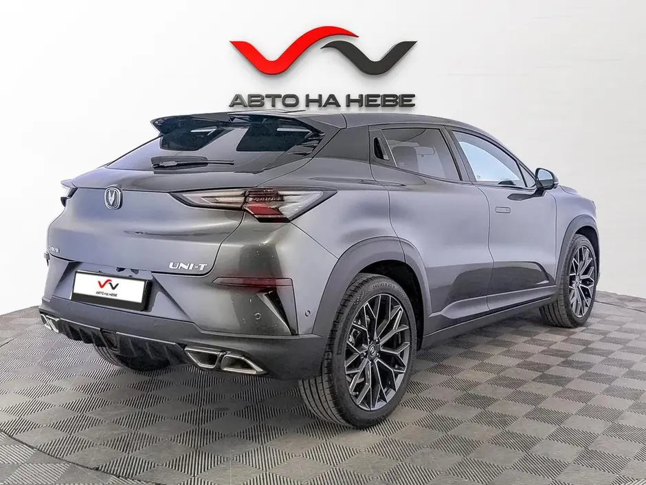 «Авто на Неве»