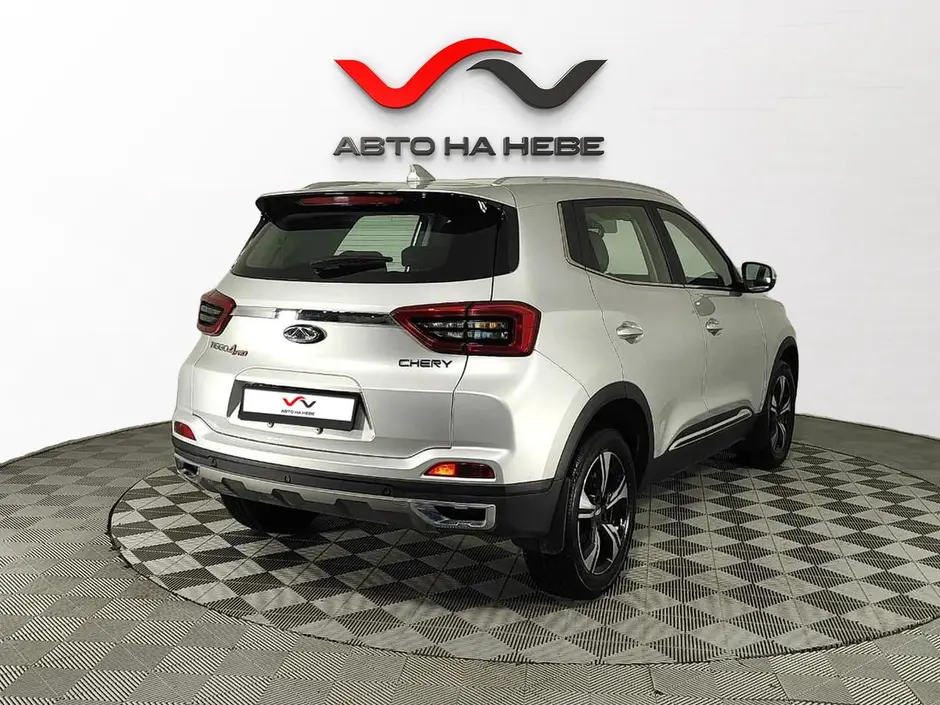 «Авто на Неве»