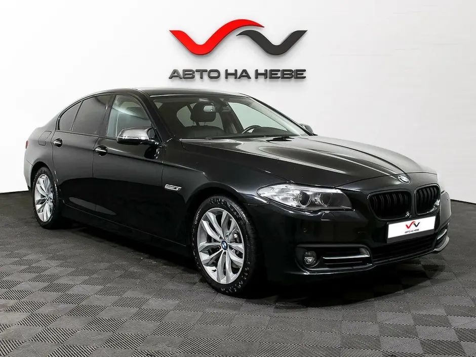 «Авто на Неве»