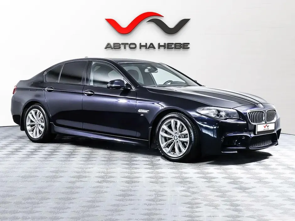 «Авто на Неве»