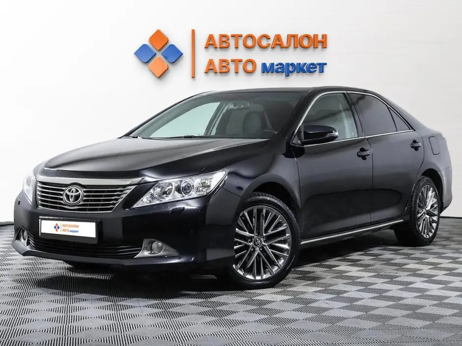 Toyota Camry, 2014 г.