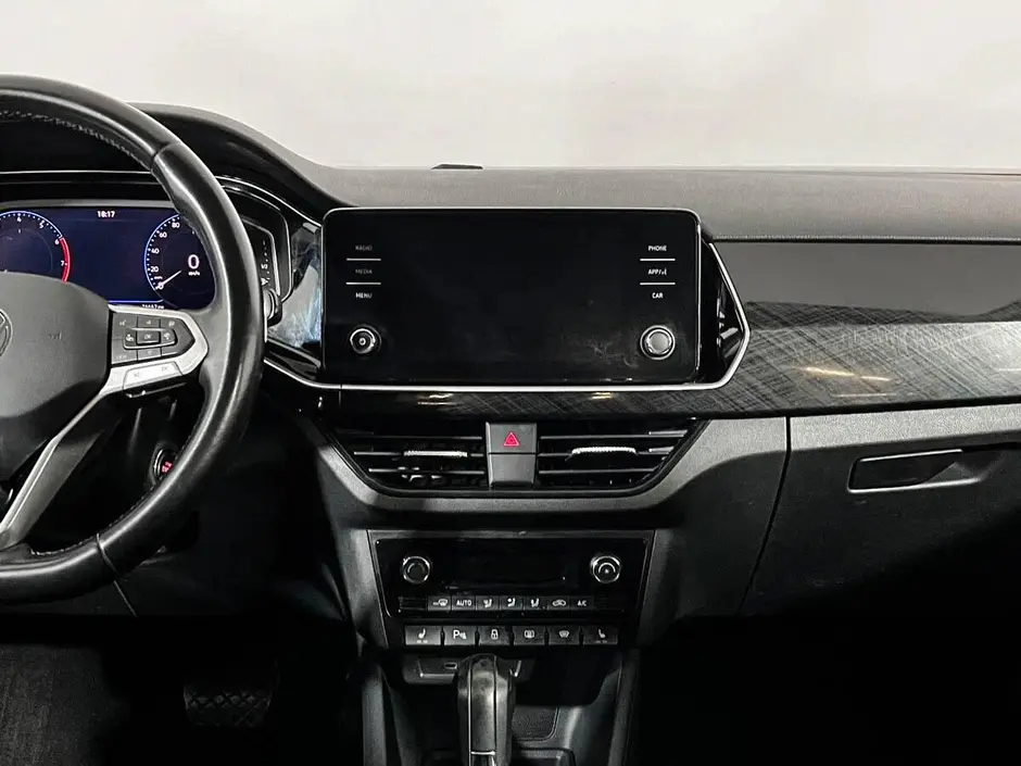 «Авто на Неве»