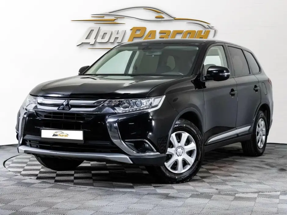 Mitsubishi Outlander, 2015 г.