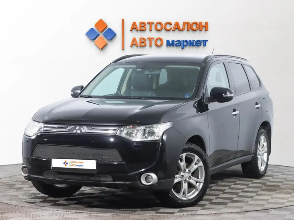 Mitsubishi Outlander, 2014 г.