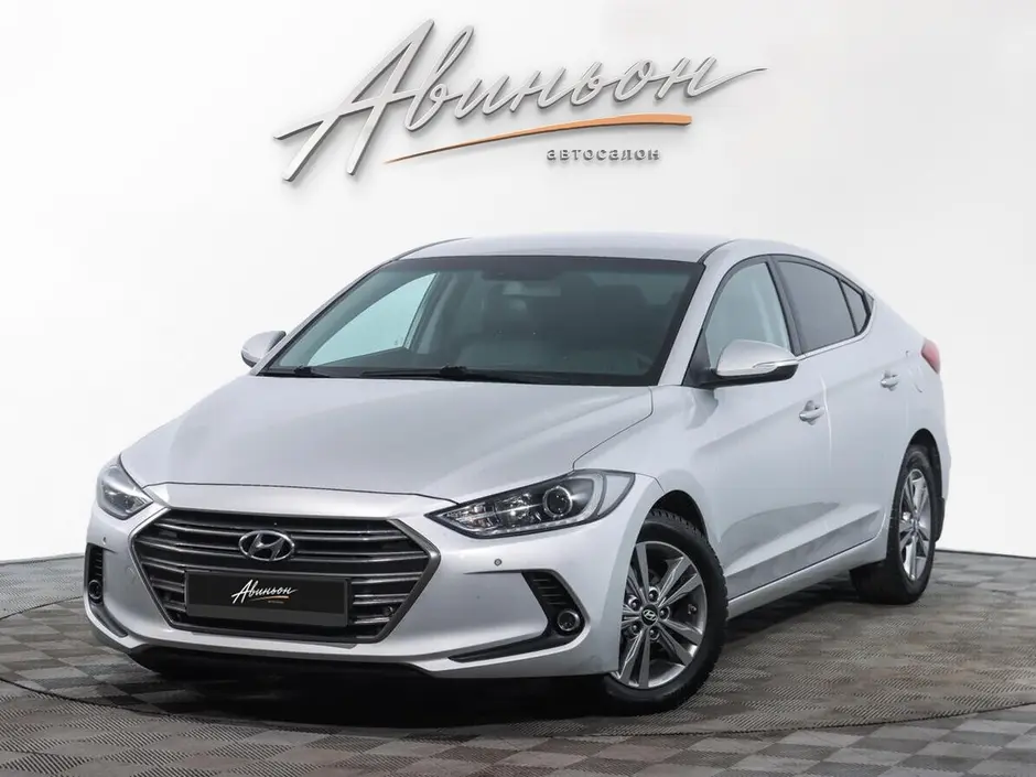 Hyundai Elantra, 2017 г.