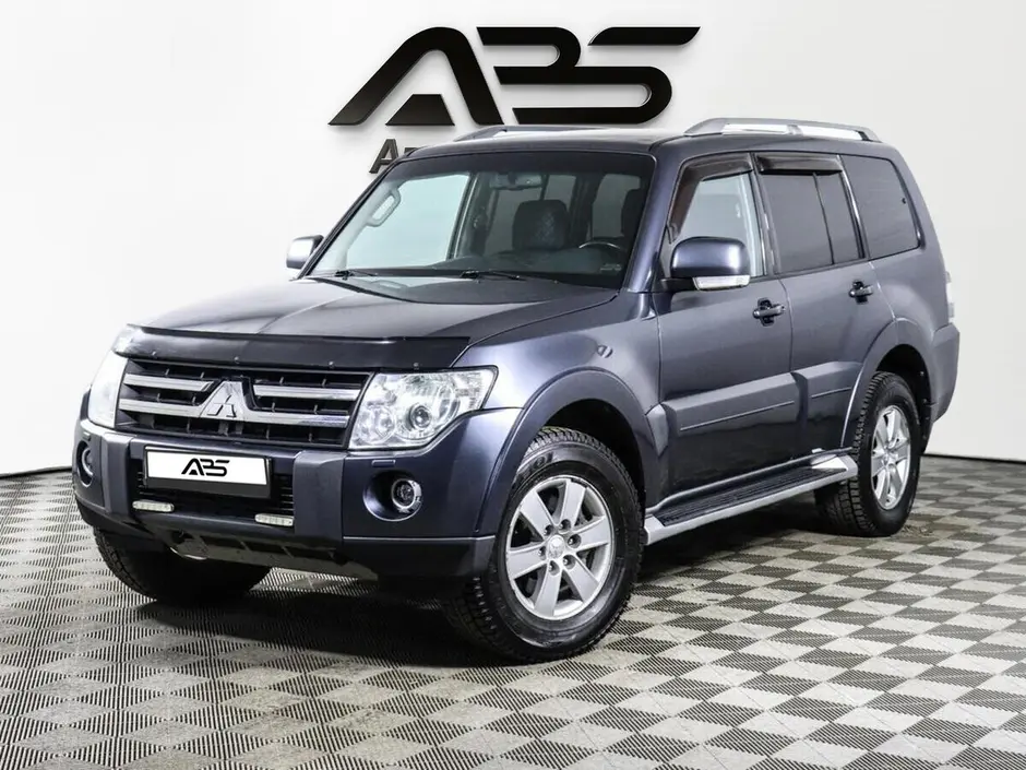 Mitsubishi Pajero, 2009 г.