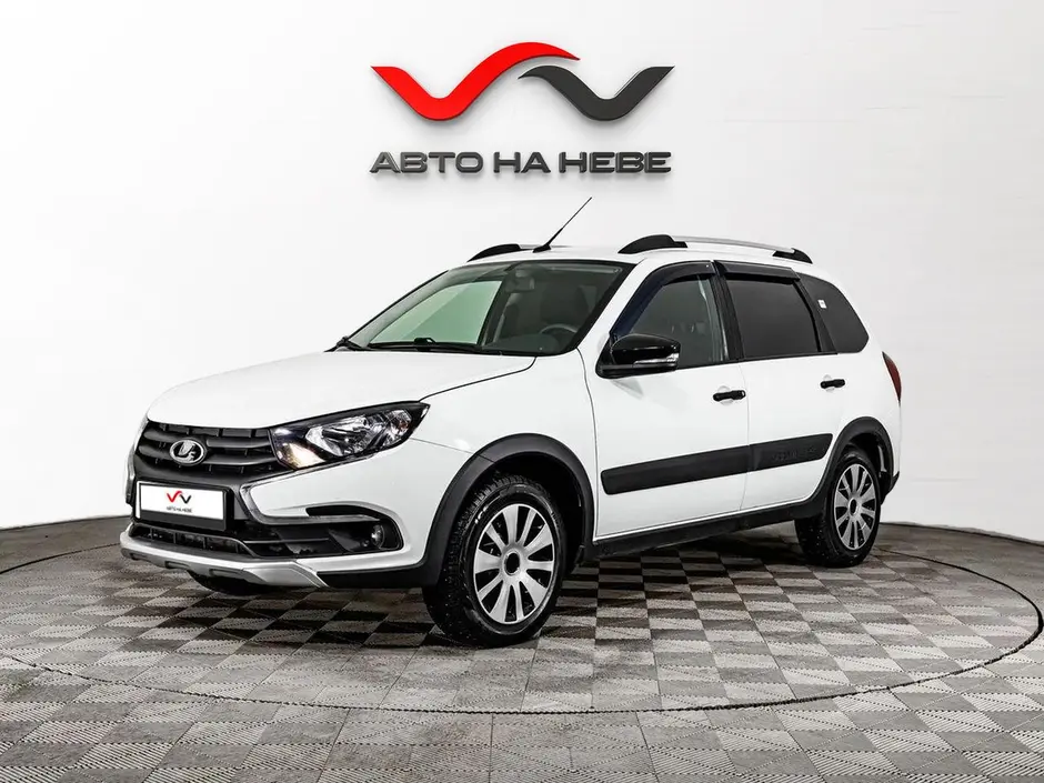 «Авто на Неве»