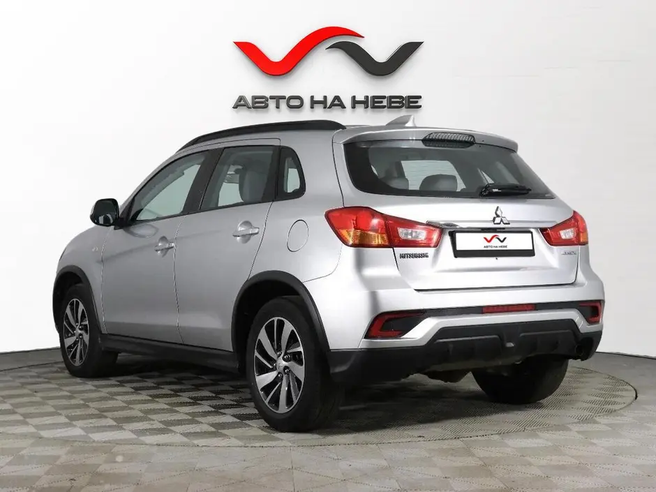 «Авто на Неве»