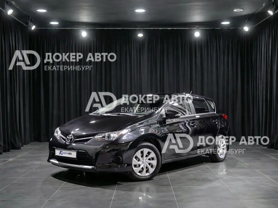 Toyota Auris, 2013 г.