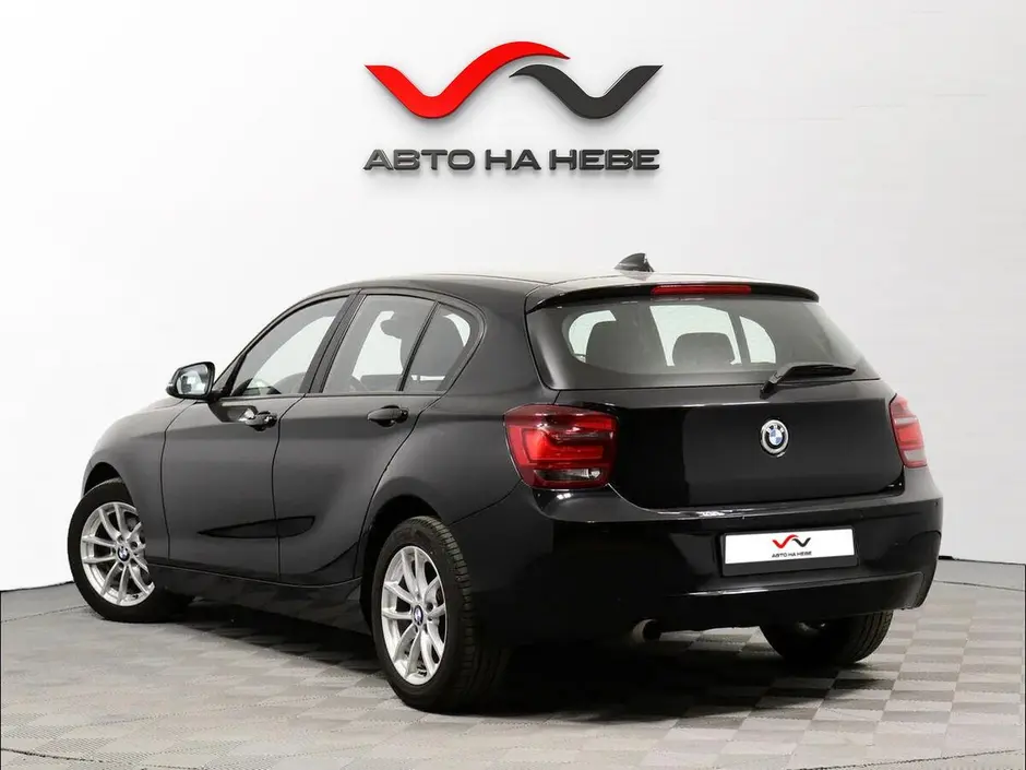 «Авто на Неве»