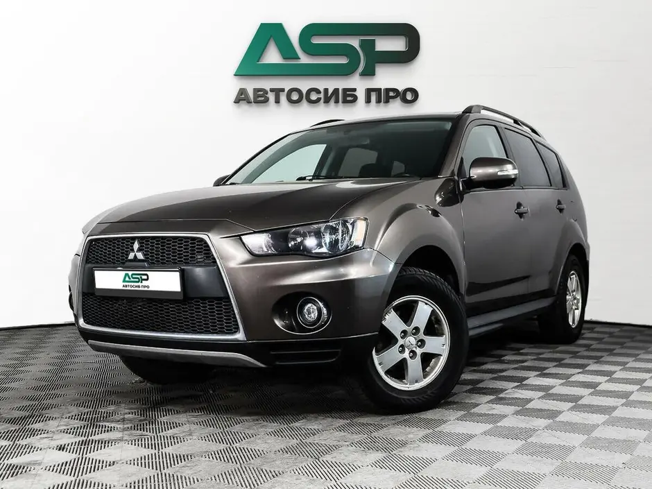 Mitsubishi Outlander, 2010 г.