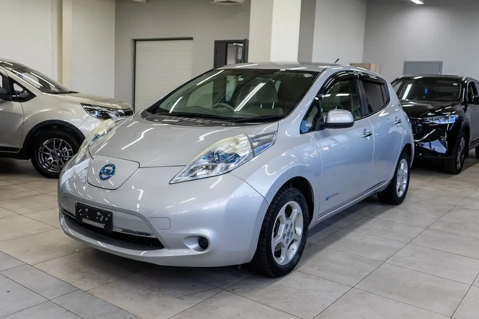 Nissan Leaf, 2012 г.