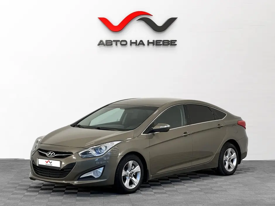 «Авто на Неве»