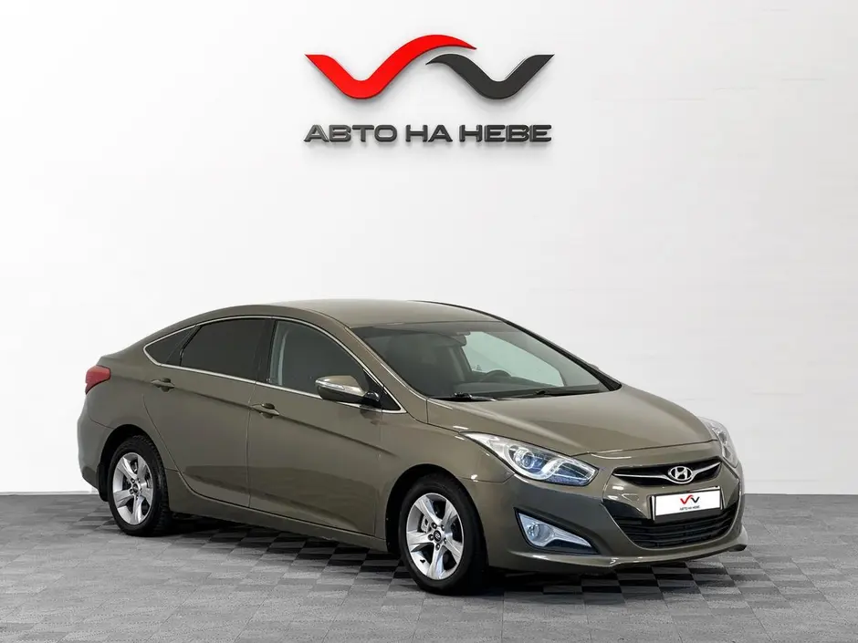«Авто на Неве»