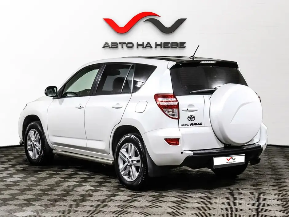 «Авто на Неве»