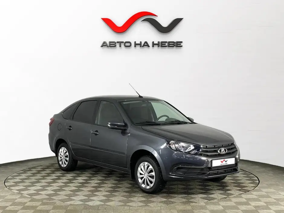 «Авто на Неве»