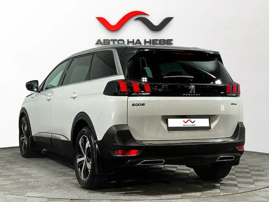 «Авто на Неве»