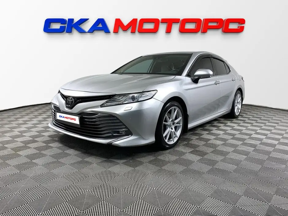 Toyota Camry, 2018 г.