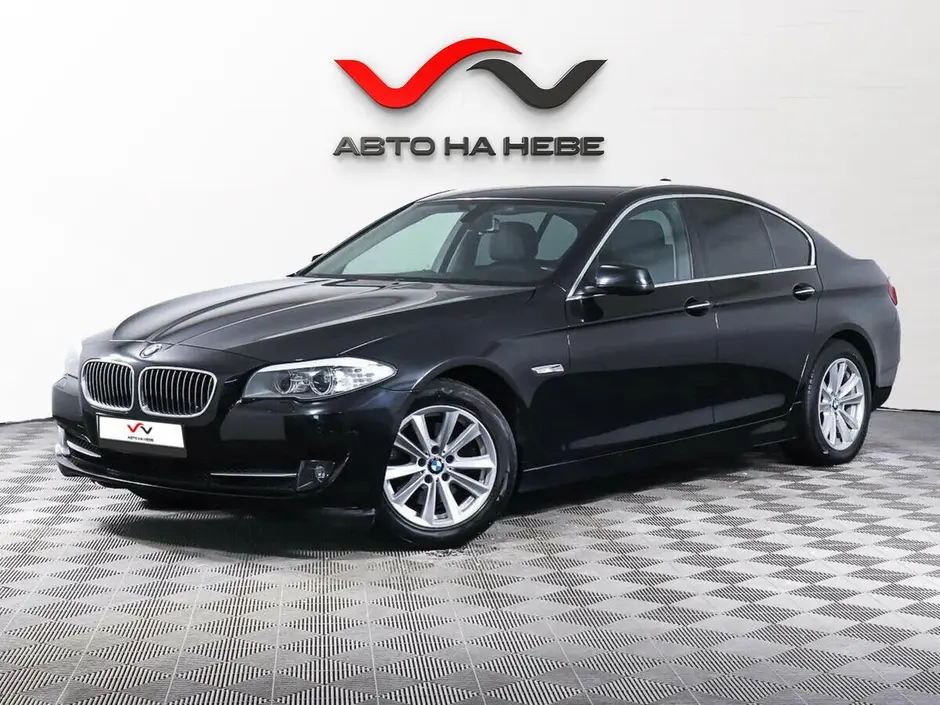 «Авто на Неве»