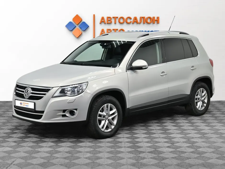 Volkswagen Tiguan, 2010 г.