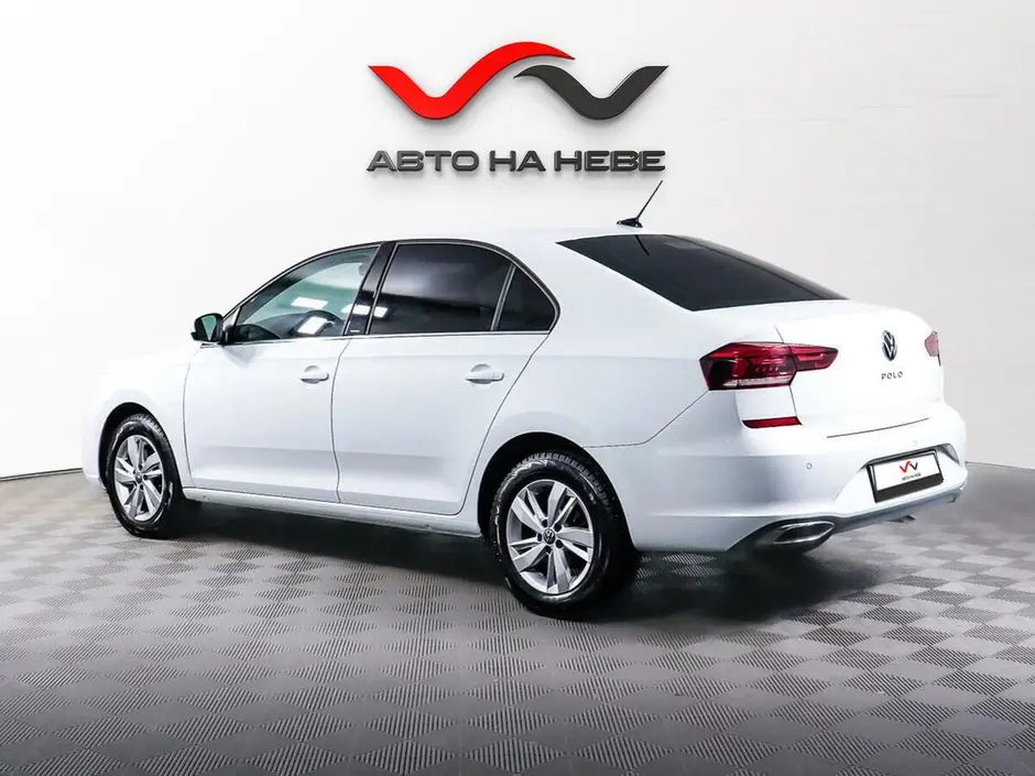 «Авто на Неве»