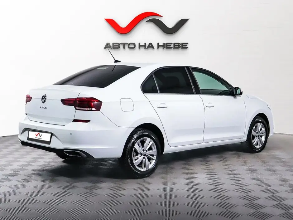 «Авто на Неве»