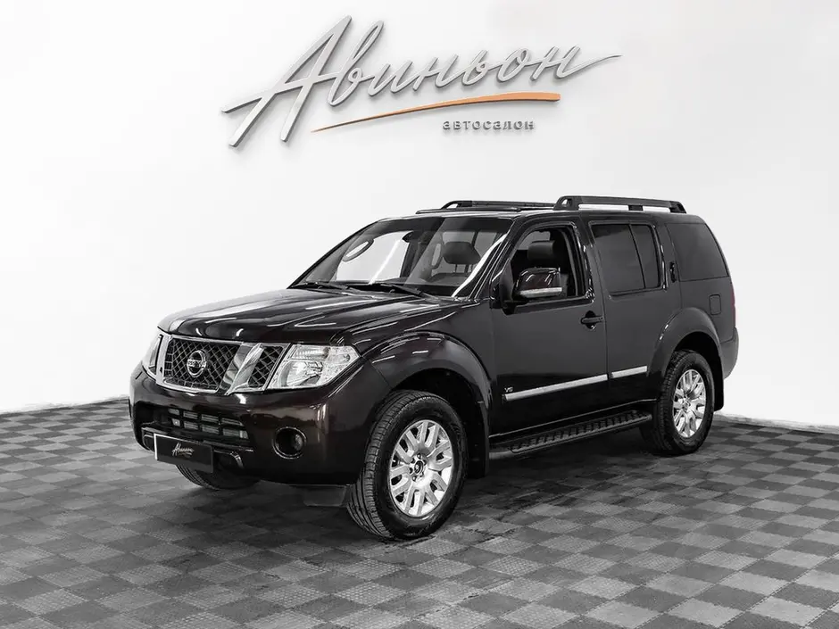 Nissan Pathfinder, 2011 г.