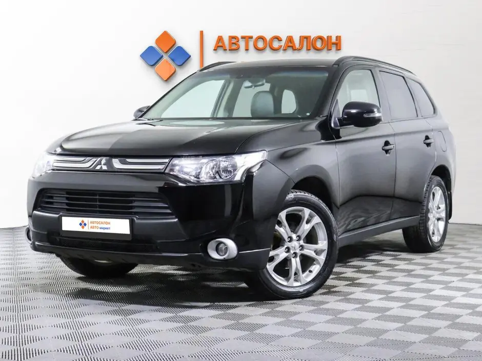 Mitsubishi Outlander, 2014 г.