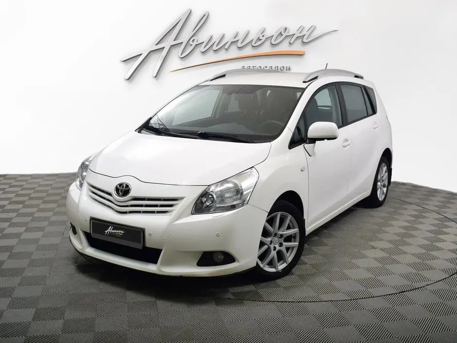 Toyota Verso, 2012 г.