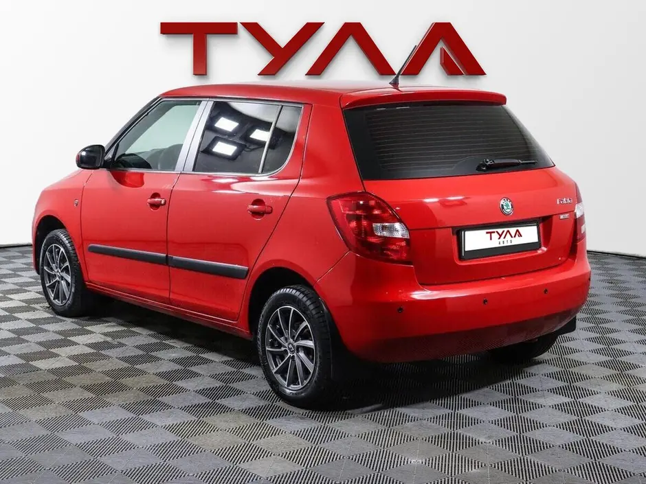 фото автомобиля