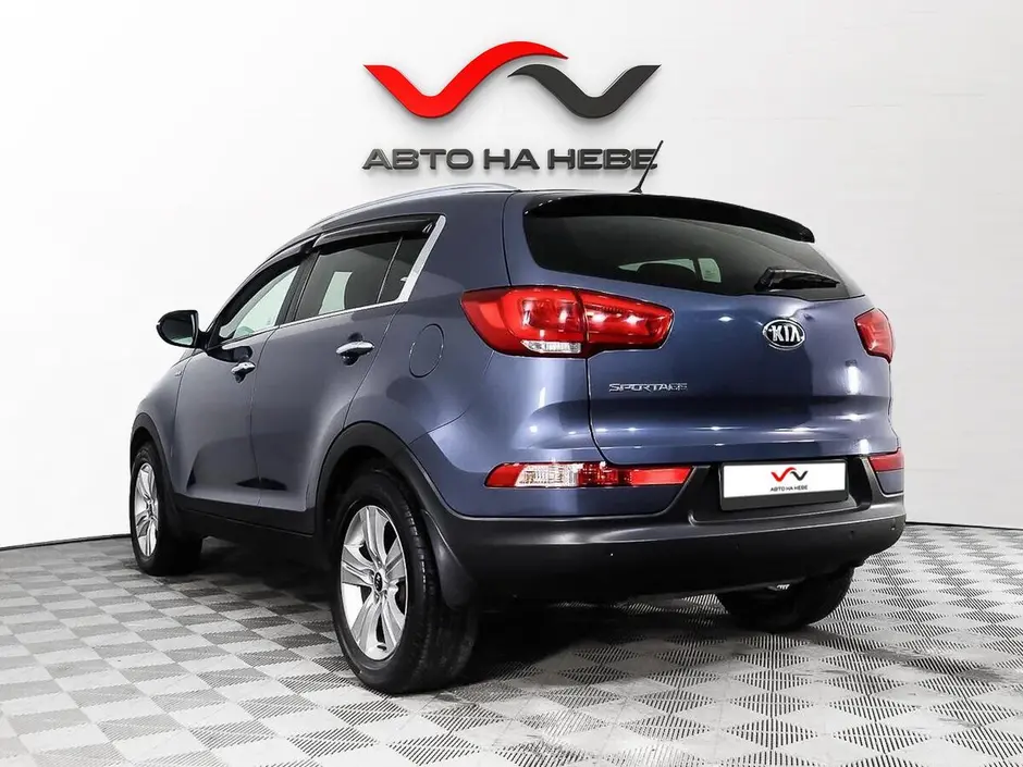 «Авто на Неве»