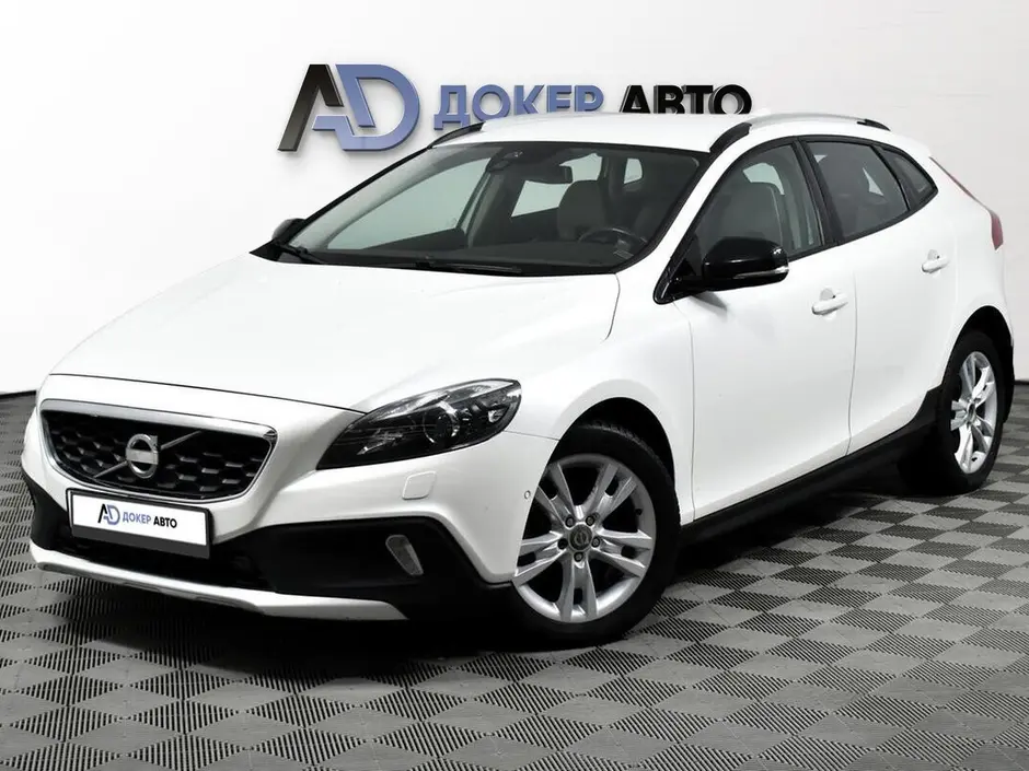 Volvo V40, 2014 г.