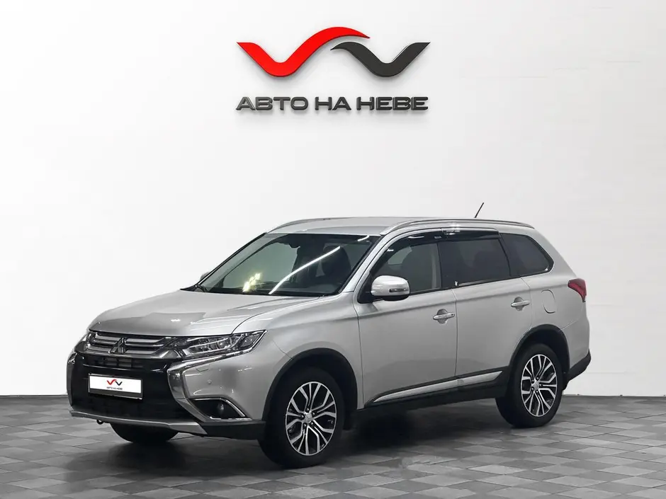 «Авто на Неве»