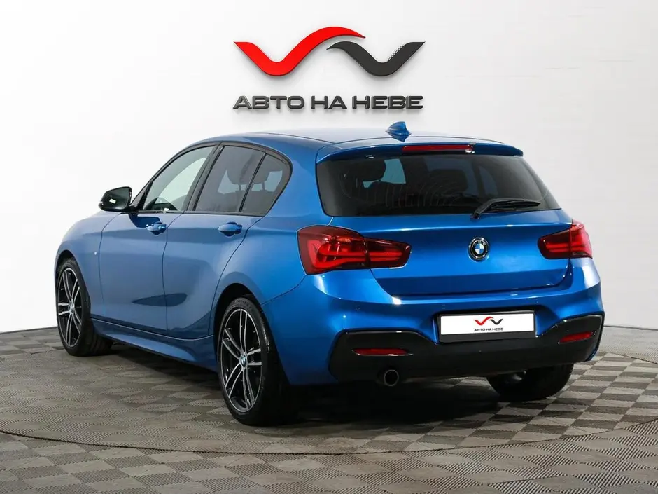«Авто на Неве»
