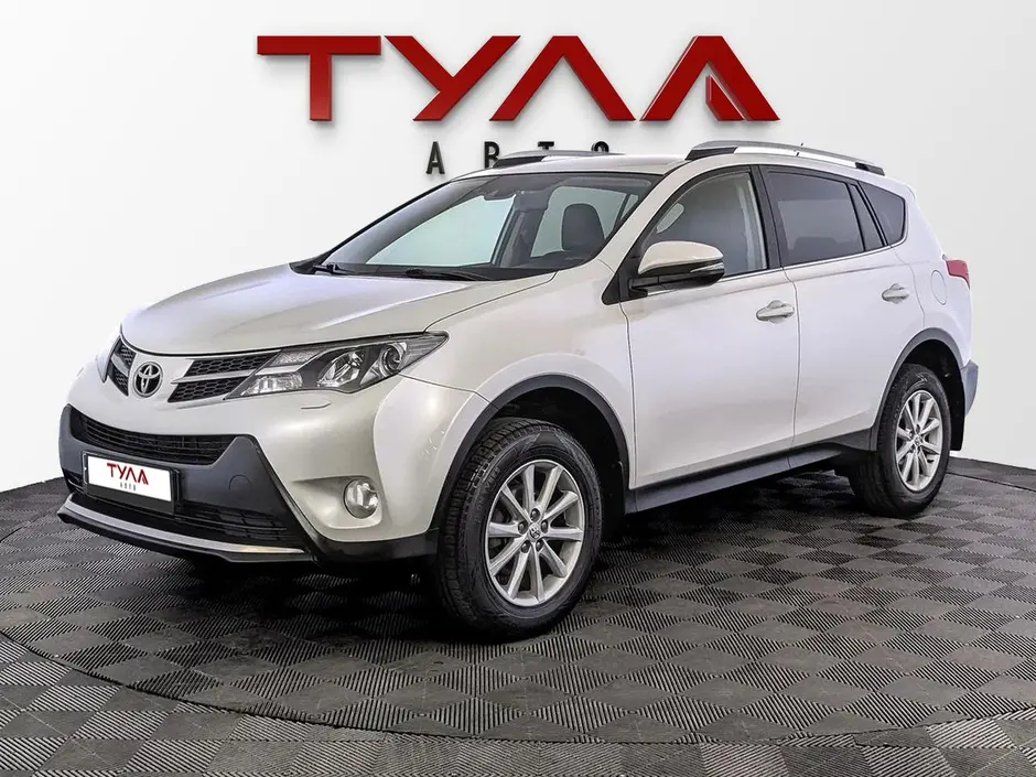 Toyota RAV4, 2013 г.