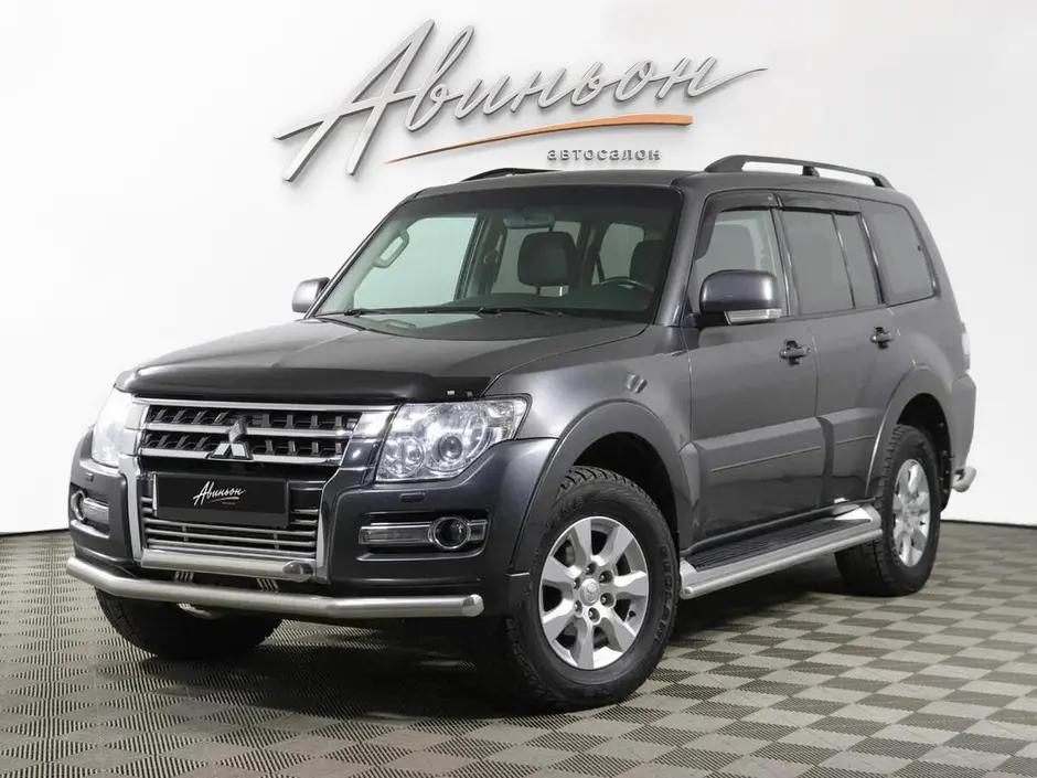 Mitsubishi Pajero, 2015 г.
