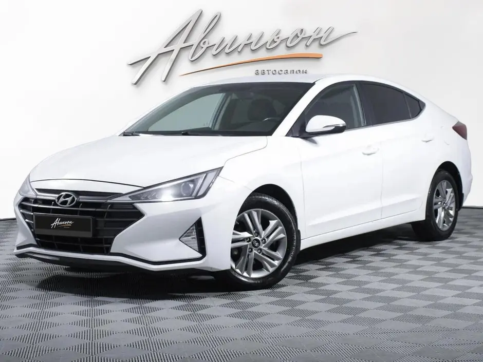 Hyundai Elantra, 2018 г.