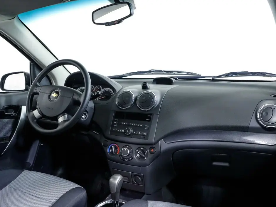 «Авто на Неве»