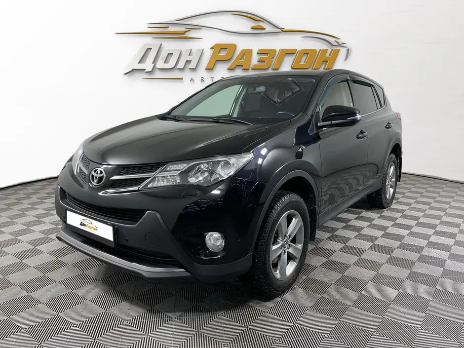 Toyota RAV4, 2015 г.