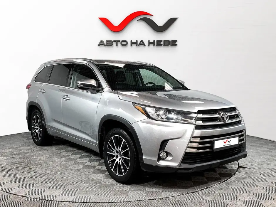 «Авто на Неве»