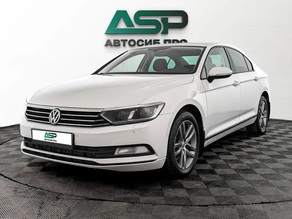Volkswagen Passat, 2016 г.