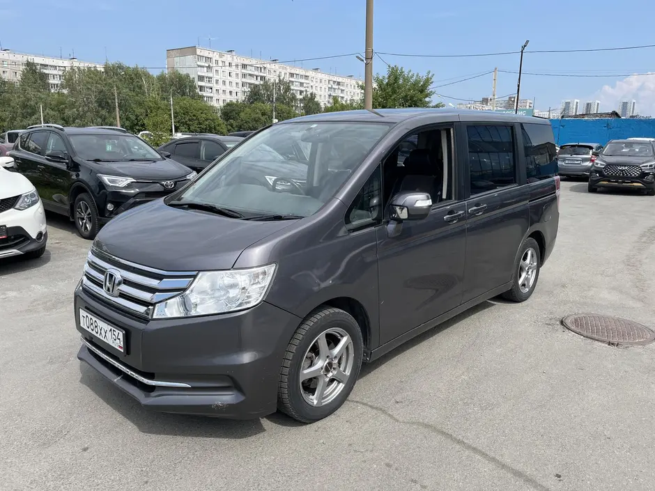 Honda Stepwgn, 2014 г.